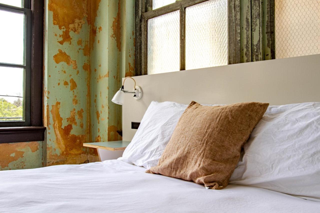 Travelers Hotel 克拉克斯代尔 外观 照片